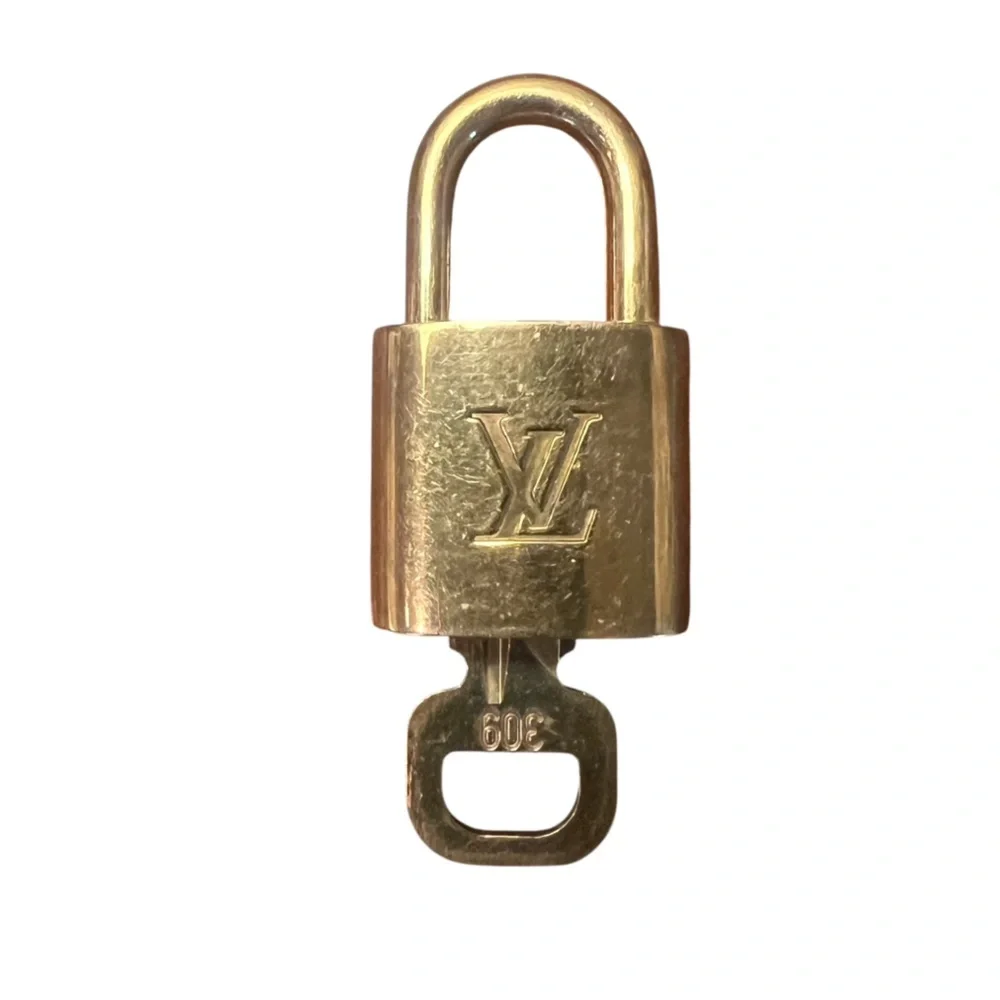 Louis Vuitton Necklace with Lock and Key Lock #309 - Picture 6 of 10